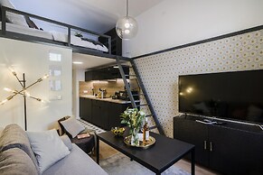 Royal APTs Prague by Michal&Friends