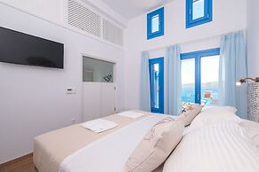 Aelia Collection Suites - Adults Only