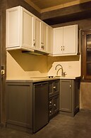 Small Luxury Hotel 1800