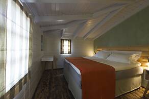 Small Luxury Hotel 1800