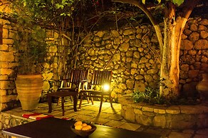 Small Luxury Hotel 1800