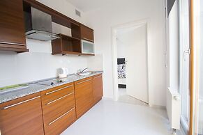 Lucky Apartments  Wita Stwosza 15