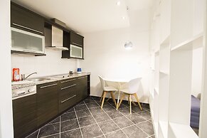 Lucky Apartments  Wita Stwosza 15