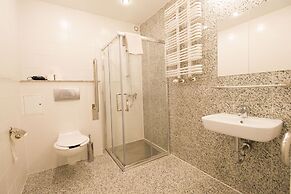 Lucky Apartments  Wita Stwosza 15