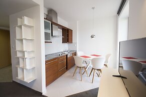 Lucky Apartments  Wita Stwosza 15