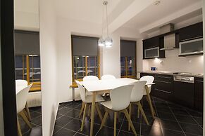 Lucky Apartments  Wita Stwosza 15