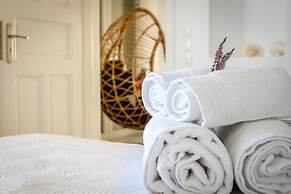 Ortus White Mykonian Luxury Villa