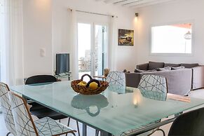 Ortus White Mykonian Luxury Villa