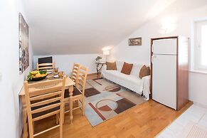 Cozy Stay Apartments