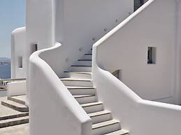 Belvedere Hilltop Complex Rooms & Suites - The Leading Hotels of the W