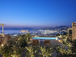 Belvedere Hilltop Complex Rooms & Suites - The Leading Hotels of the W