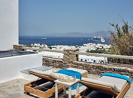 Belvedere Hilltop Complex Rooms & Suites - The Leading Hotels of the W