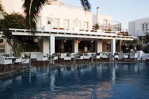 Belvedere Hilltop Complex Rooms & Suites - The Leading Hotels of the W