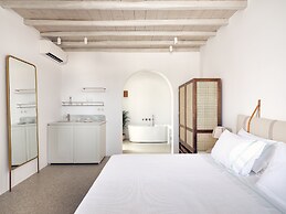 Belvedere Hilltop Complex Rooms & Suites - The Leading Hotels of the W