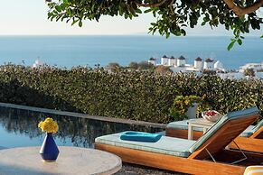 Belvedere Hilltop Complex Rooms & Suites - The Leading Hotels of the W