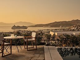 Belvedere Hilltop Complex Rooms & Suites - The Leading Hotels of the W