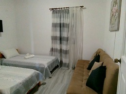 Cycladic Studio - 4People DT Ornos