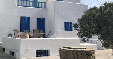 Mykonian Eclectic Studio For 2