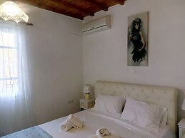 Mykonian 1BR Apartment - Ornos Beach