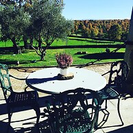 Hotel Casas del Sevillano