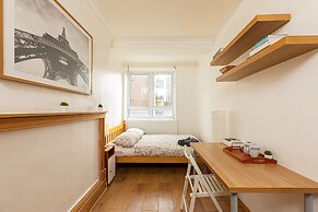 Tower Bridge Accommodation - 1