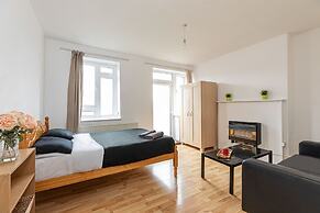 Tower Bridge Accommodation - 5