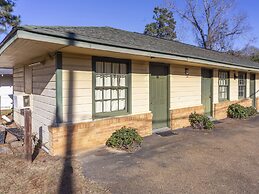 OYO Hotel Brookhaven MS Hwy 51 North