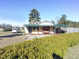 OYO Hotel Brookhaven MS Hwy 51 North