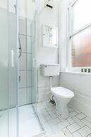 Spacious 1BR Period Apartment Hampstead