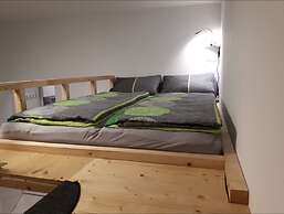 Modern City Apartment Near Central Park