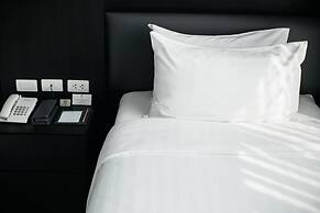 SureStay Hotel by Best Western Vientiane