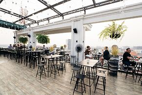 SureStay Hotel by Best Western Vientiane