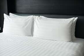 SureStay Hotel by Best Western Vientiane