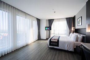 SureStay Hotel by Best Western Vientiane