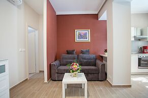 Sand Beach Apartments