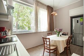 Sand Beach Apartments