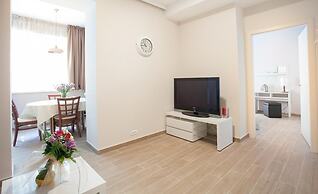 Sand Beach Apartments