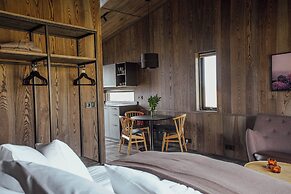 Seljalandsfoss Horizons