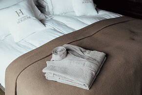 Seljalandsfoss Horizons