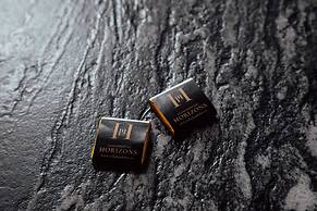 Seljalandsfoss Horizons