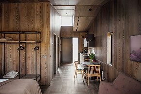 Seljalandsfoss Horizons