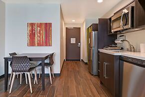 Home2 Suites by Hilton Atascadero, CA