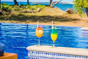 Jet Luxury at Langosta BeachResortVillas