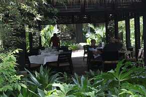 Jet Luxury at Langosta BeachResortVillas