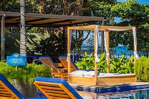 Jet Luxury at Langosta BeachResortVillas