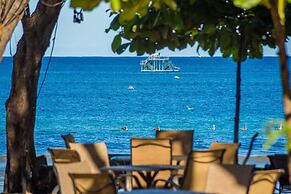 Jet Luxury at Langosta BeachResortVillas