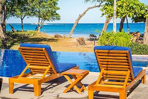 Jet Luxury at Langosta BeachResortVillas