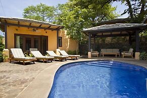 Jet Luxury at Langosta BeachResortVillas