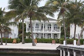 Jet Luxury at The Tara Del Sol Belize