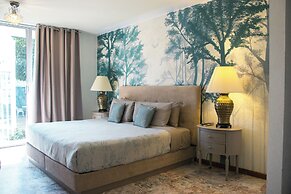 Santo Refugio Heritage Hotel